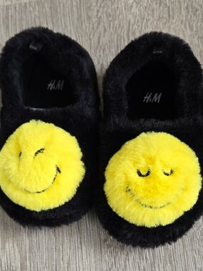 H&M Fuzzy Slippers